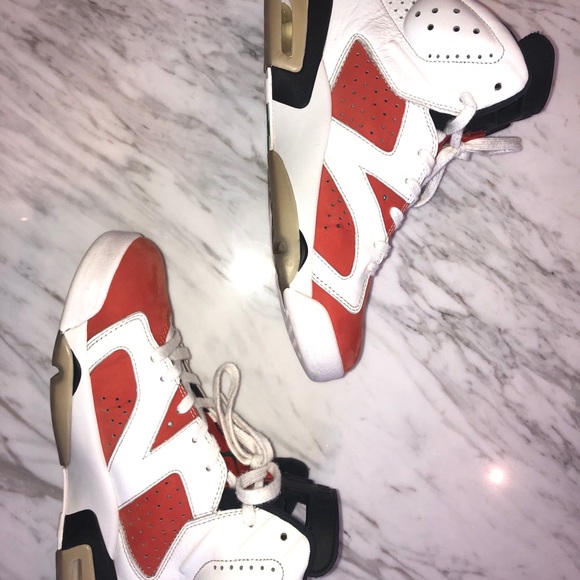 AIR JORDAN RETRO 6 GATORADE - Picture 6 of 6